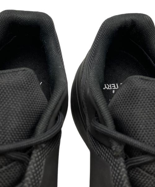 ARC'TERYX（アークテリクス）ARC'TERYX (アークテリクス) ローカットスニーカー ブラック サイズ:26.5cmの古着・服飾アイテム