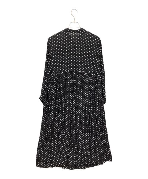 BEARDSLEY（ビアズリー）BEARDSLEY (ビアズリー) ドットギャザーワンピーズ ブラック×ホワイトの古着・服飾アイテム