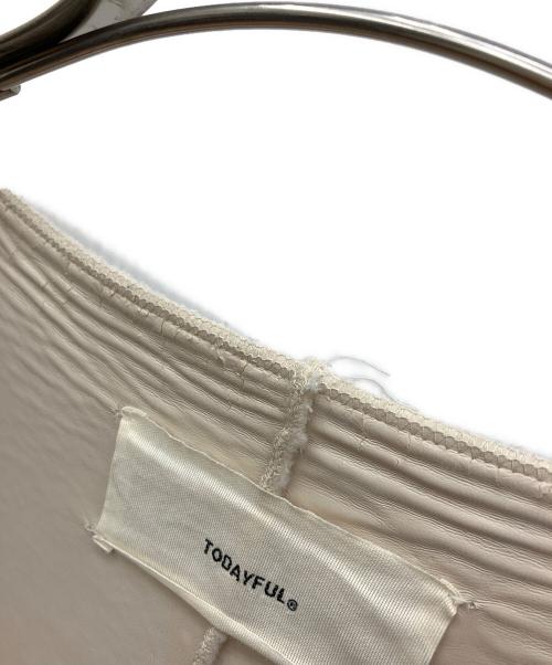 TODAYFUL（トゥデイフル）TODAYFUL (トゥデイフル) カラーレスボアコート ベージュ サイズ:38の古着・服飾アイテム