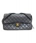 CHANEL（シャネル）の古着「マトラッセチェーンリュックサック」｜ブラック