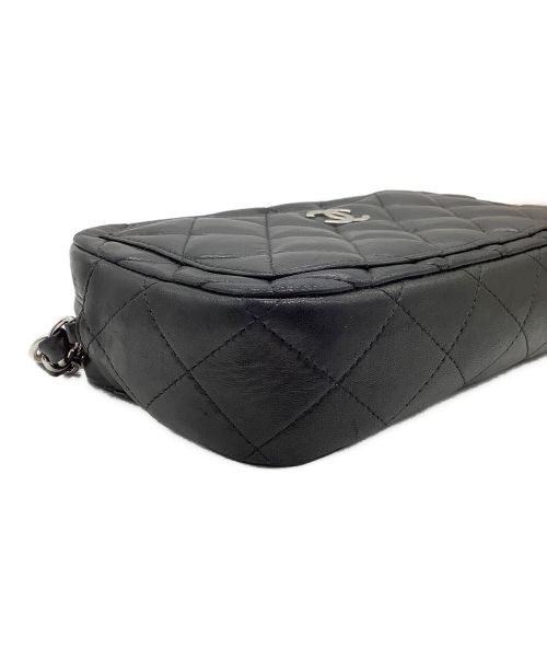 CHANEL（シャネル）CHANEL (シャネル) チェーンショルダーショルダーバッグ ブラックの古着・服飾アイテム