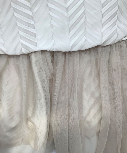 la belle etude（ラベルエチュード）la belle etude (ラベルエチュード) アロープリーツスカート ベージュ サイズ:FREEの古着・服飾アイテム