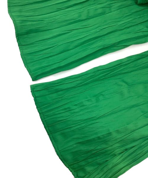 UNITED TOKYO（ユナイテッドトーキョー）UNITED TOKYO (ユナイテッドトーキョー) ベルトカットアウトワッシャーパンツ グリーン サイズ:Mの古着・服飾アイテム