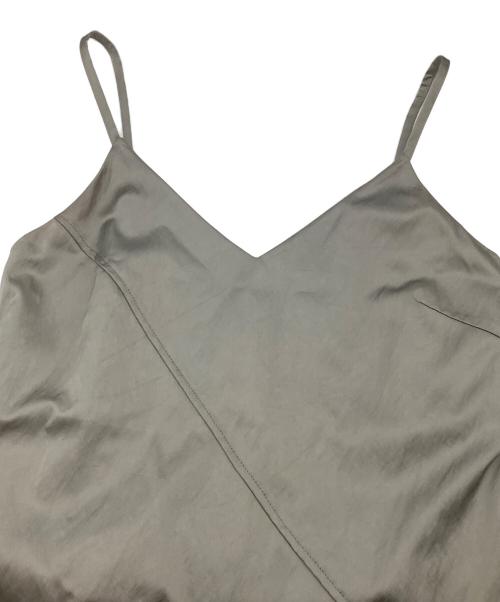 STUDIOUS（ステュディオス）STUDIOUS (ステュディオス) ウェットサテンキャミソールワンピース シルバー サイズ:Mの古着・服飾アイテム