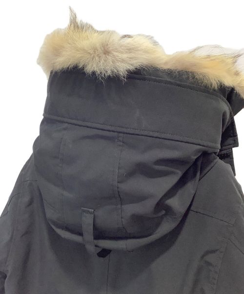 CANADA GOOSE（カナダグース）CANADA GOOSE (カナダグース) ダウンジャケット CHATEAU PARKA FF ブラック サイズ:S/Pの古着・服飾アイテム