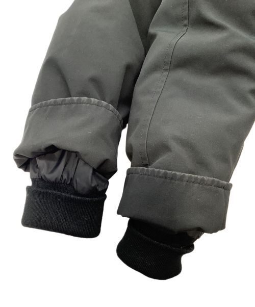 CANADA GOOSE（カナダグース）CANADA GOOSE (カナダグース) ダウンジャケット CHATEAU PARKA FF ブラック サイズ:S/Pの古着・服飾アイテム