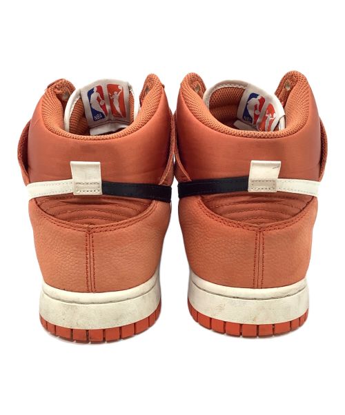 NIKE（ナイキ）NIKE (ナイキ) DUNK HI RETRO PRM EMB オレンジ サイズ:cm 28の古着・服飾アイテム