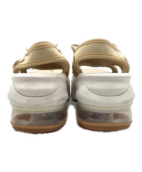 NIKE（ナイキ）NIKE (ナイキ) AIR MAX KOKO ベージュ×ホワイト サイズ:24の古着・服飾アイテム