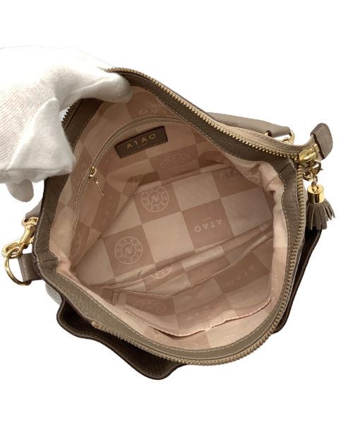 ATAO（アタオ）ATAO (アタオ) 2WAYショルダーバッグ グレージュの古着・服飾アイテム