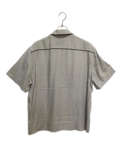 JSB（ジェイエスビー）JSB (ジェイエスビー) シャツ グレー サイズ:XL 未使用品の古着・服飾アイテム