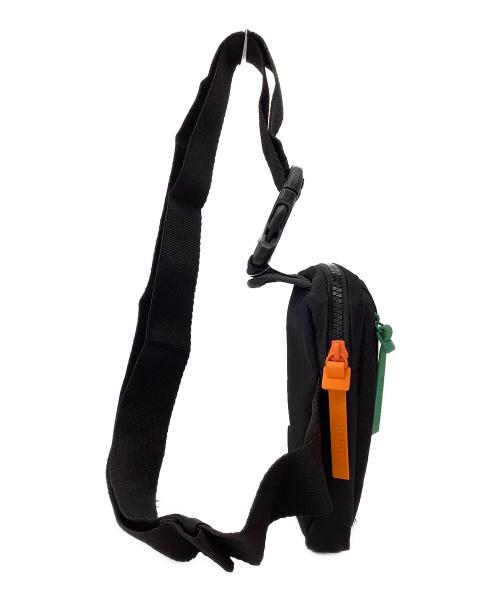 PUMA（プーマ）PUMA (プーマ) Carrots (キャロッツ) フロントバッグ ブラックの古着・服飾アイテム