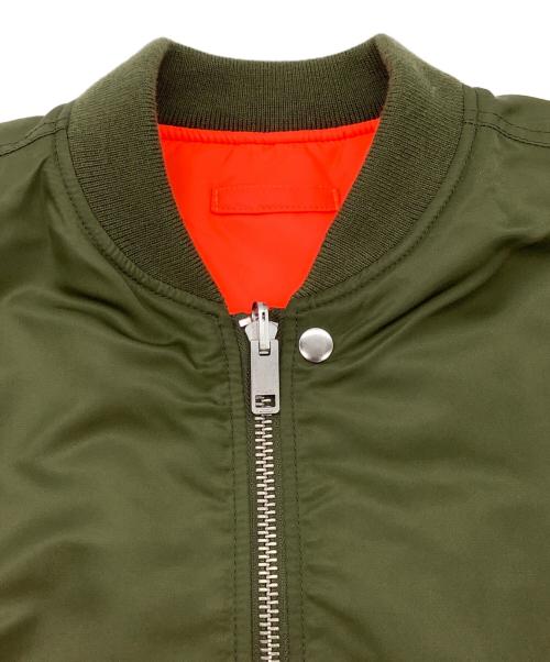 DIESEL（ディーゼル）DIESEL (ディーゼル) J ROSS NEW LOGO REV オリーブ サイズ:Lの古着・服飾アイテム