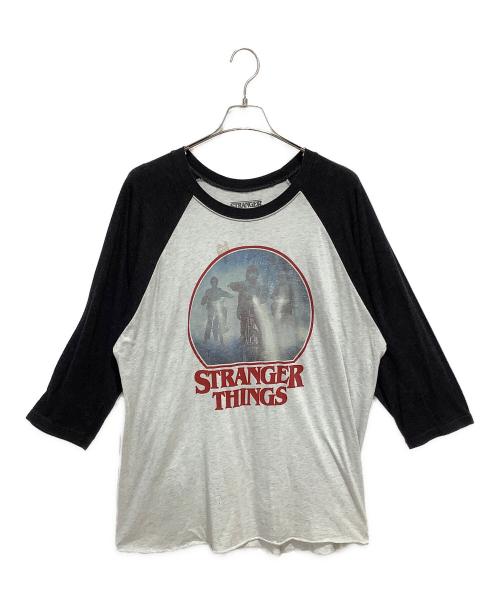STRANGER THINGS（ストレンジャーシングス）STRANGER THINGS (ストレンジャーシングス) ヴィンテージTシャツ ブラック×ホワイト サイズ:2XLの古着・服飾アイテム