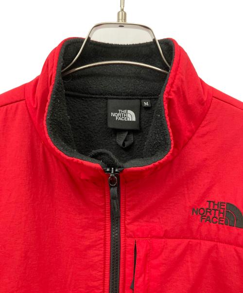 THE NORTH FACE（ザ ノース フェイス）THE NORTH FACE (ザ ノース フェイス) デナリジャケット レッドxブラック サイズ:Mの古着・服飾アイテム