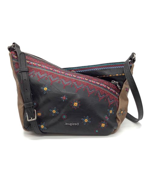 Desigual（デシグアル）Desigual (デシグアル) 刺繍レザーショルダーバッグ ブラック×ブラウンの古着・服飾アイテム
