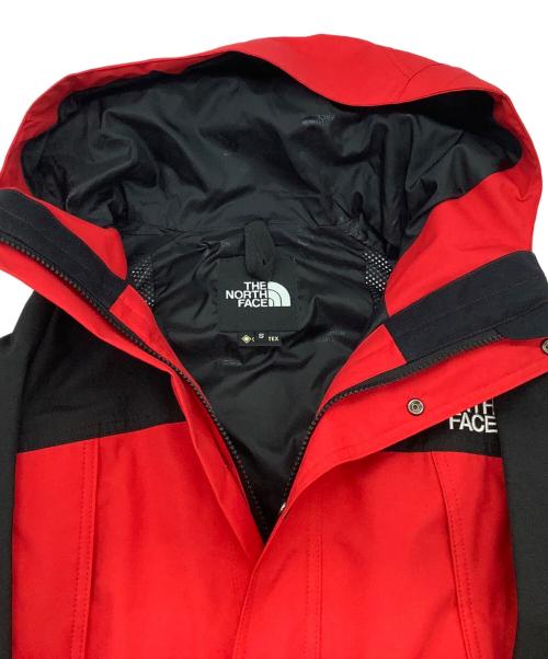 THE NORTH FACE（ザ ノース フェイス）THE NORTH FACE (ザ ノース フェイス) マウンテンライトジャケット レッド×ブラック サイズ:Sの古着・服飾アイテム