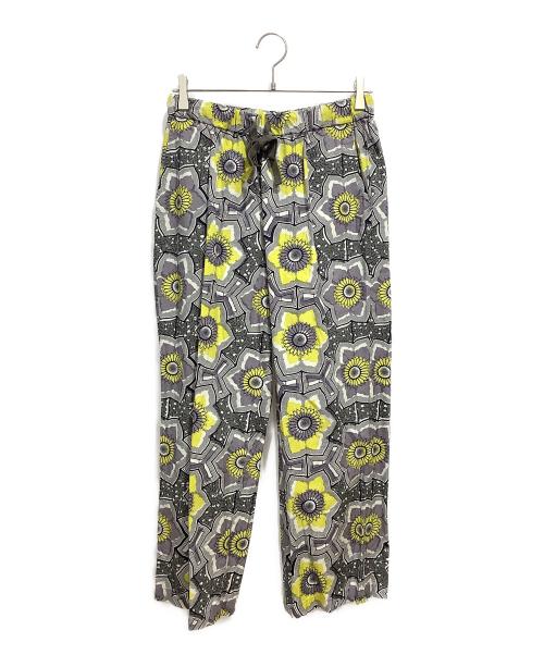LE GLAZIK（ル グラジック）LE GLAZIK (ル グラジック) アフリカンバティックプリント イージー パンツ グレー×イエロー サイズ:36の古着・服飾アイテム