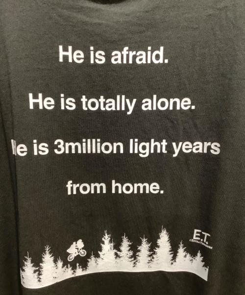 UNIVERSAL（ユニバーサル）UNIVERSAL (ユニバーサル) CIAOPANIC TYPY (チャオパニックティピー) ムービー半袖Tee グレー サイズ:XXLの古着・服飾アイテム