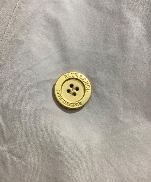 BLUE LABEL CRESTBRIDGE（ブルーレーベルクレストブリッジ）BLUE LABEL CRESTBRIDGE (ブルーレーベルクレストブリッジ) シルクコットン金釦テーラードジャケット ベージュ サイズ:36の古着・服飾アイテム