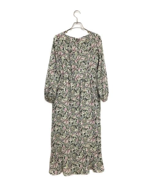 La TOTALITE（ラ ト―タリテ）La TOTALITE (ラ ト―タリテ) ナシジフラワープリントワンピース グリーン サイズ:Fの古着・服飾アイテム