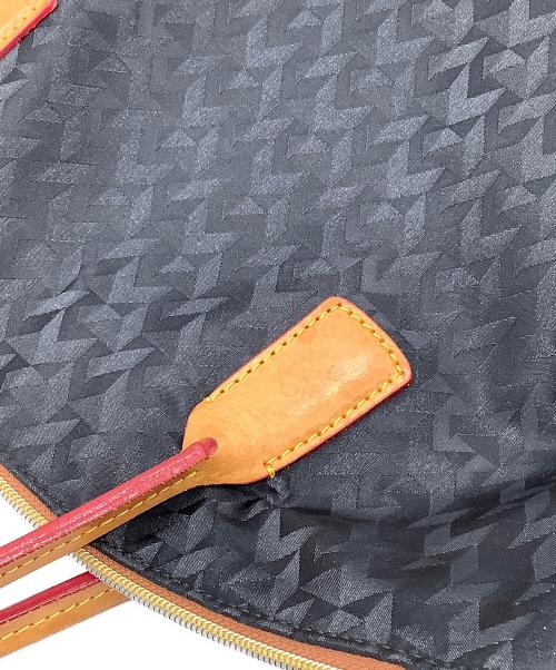 ROBERTA PIERI（ロベルタピエリ）ROBERTA PIERI (ロベルタピエリ) トートバッグ ブラックの古着・服飾アイテム