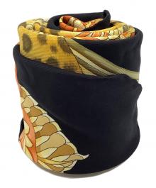 Salvatore Ferragamo（サルヴァトーレ フェラガモ）の古着「スカーフ トラ柄」｜ブラック×ホワイト