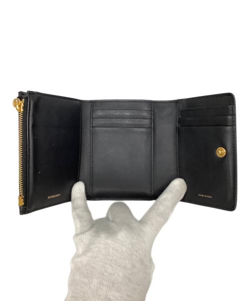 BURBERRY（バーバリー）BURBERRY (バーバリー) 型押し3つ折り財布 ブラックの古着・服飾アイテム