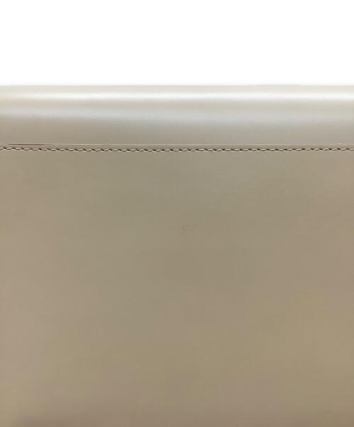 BURBERRY（バーバリー）BURBERRY (バーバリー) クラッチバッグ ベージュの古着・服飾アイテム