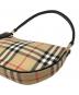 中古・古着 BURBERRY (バーバリー) オリンピアポーチバッグ：60000円