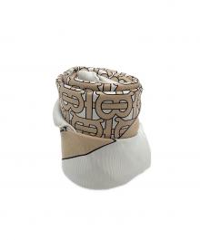 BURBERRY（バーバリー）の古着「BT柄 大判スカーフ」｜グレー×ベージュ