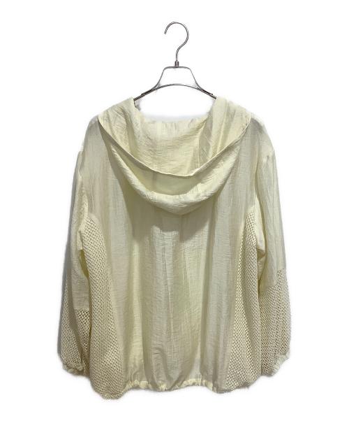 chignon（シニヨン）chignon (シニヨン) シアーメッシュアノラックシャツ ホワイト サイズ:Fの古着・服飾アイテム