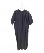 CLANEクラネ）の古着「ボリュームパフスモックワンピース」｜ブラック