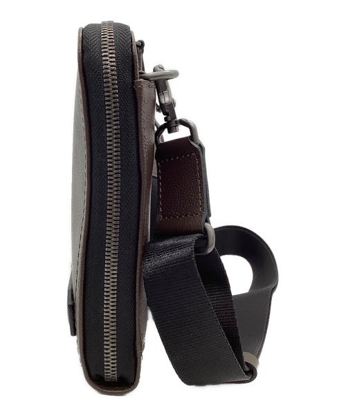 TAKEO KIKUCHI（タケオキクチ）TAKEO KIKUCHI (タケオキクチ) 2WAYショルダーバッグ ブラウンの古着・服飾アイテム