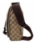 GUCCI (グッチ) GG メッセンジャーバッグ ベージュ：40000円