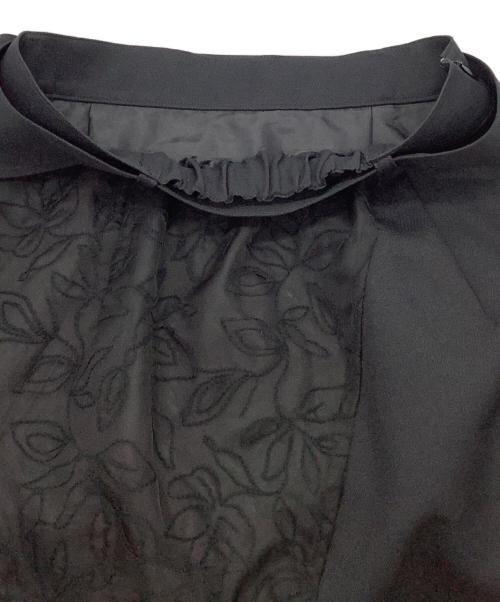 UNITED TOKYO（ユナイテッドトーキョー）UNITED TOKYO (ユナイテッドトーキョー) スムースエンブロイダリースカート ブラック サイズ:Mの古着・服飾アイテム