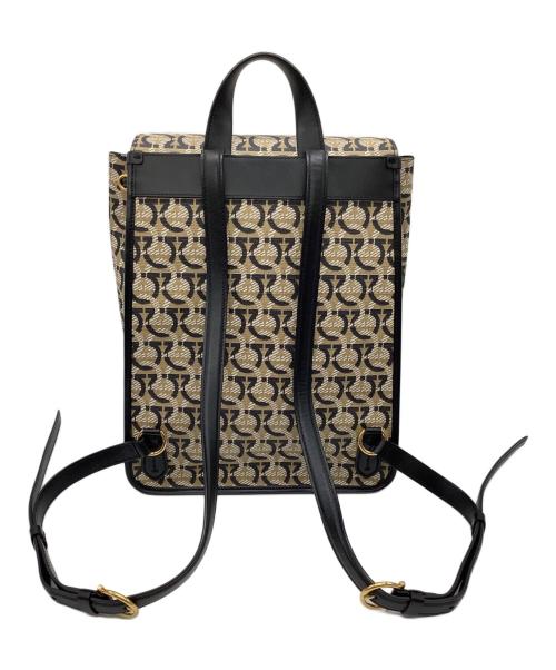 Salvatore Ferragamo（サルヴァトーレ フェラガモ）Salvatore Ferragamo (サルヴァトーレ フェラガモ) ガンチーニ バックパック ベージュの古着・服飾アイテム