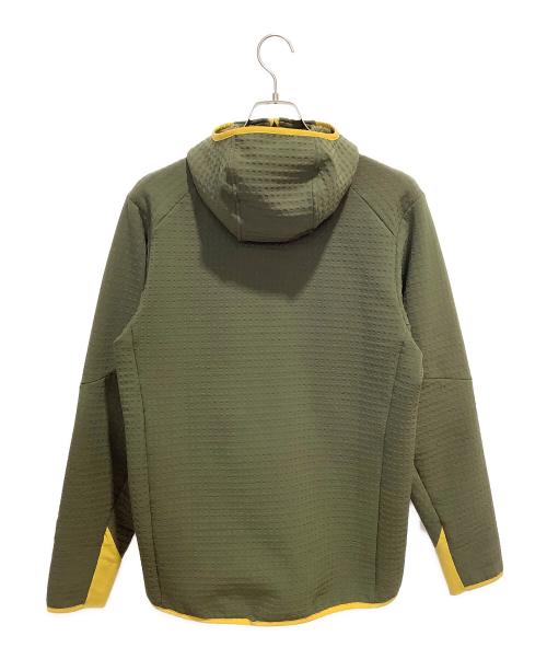 Patagonia（パタゴニア）Patagonia (パタゴニア) R2テックフェイスフーディ オリーブ サイズ:Mの古着・服飾アイテム