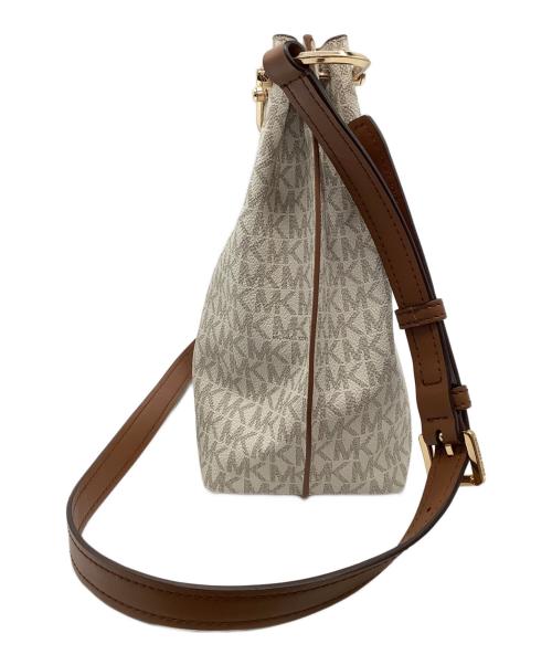 MICHAEL KORS（マイケル・コース）MICHAEL KORS (マイケルコース) ショルダーバッグ ホワイトの古着・服飾アイテム