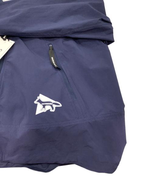 maison kitsune（メゾンキツネ）maison kitsune (メゾンキツネ) and wander (アンドワンダー) トラックフーディ ネイビー サイズ:XLの古着・服飾アイテム