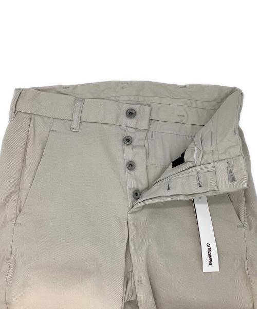ATTACHMENT（アタッチメント）ATTACHMENT (アタッチメント) ハイパワーストレッチツイル ショートパンツ ホワイト サイズ:1の古着・服飾アイテム