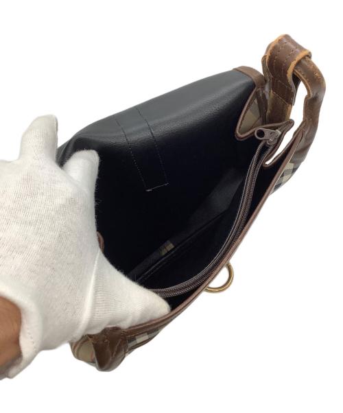 Burberry's（バーバリー）Burberry's (バーバリーズ) ノバチェック ショルダーバッグ ブラウンの古着・服飾アイテム