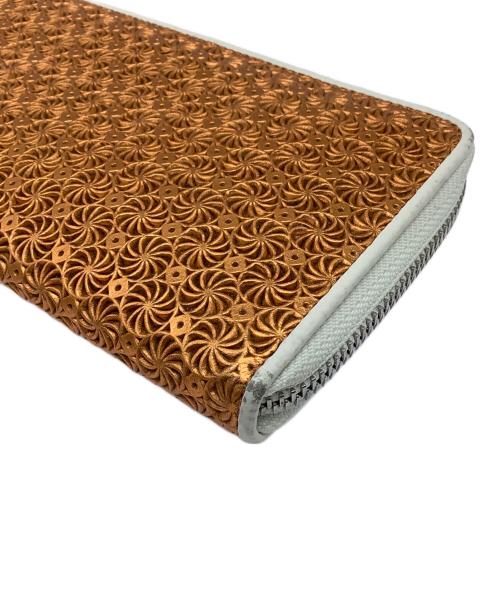 HIROKO HAYASHI（ヒロコ ハヤシ）HIROKO HAYASHI (ヒロコ ハヤシ) 長財布 オレンジの古着・服飾アイテム