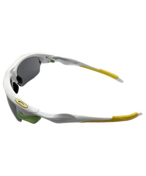 OAKLEY（オークリー）OAKLEY (オークリー) サングラス ホワイトの古着・服飾アイテム