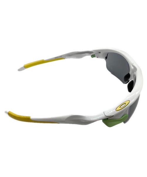OAKLEY（オークリー）OAKLEY (オークリー) サングラス ホワイトの古着・服飾アイテム