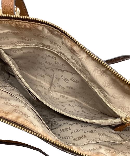 MICHAEL KORS（マイケル・コース）MICHAEL KORS (マイケル・コース) ハンドバッグの古着・服飾アイテム