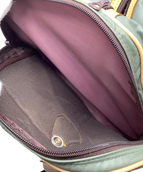 HUNTING WORLD（ハンティングワールド）HUNTING WORLD (ハンティングワールド) ボストンバッグ グリーンの古着・服飾アイテム