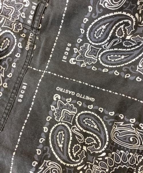 sacai（サカイ）sacai (サカイ) Ghetto Gastro Bandana Print Pants ブラック サイズ:3の古着・服飾アイテム