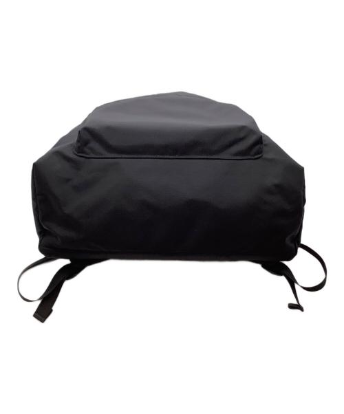 everyone（エブリワン）everyone (エブリワン) MONOLITH BACKPACK STANDARD SOLID EO M ブラックの古着・服飾アイテム