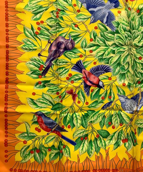 HERMES（エルメス）HERMES (エルメス) カレ90 シルクスカーフ オレンジの古着・服飾アイテム