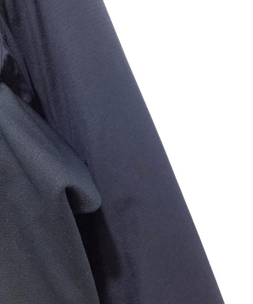 ARC'TERYX（アークテリクス）ARC'TERYX (アークテリクス) ATOM LT JACKET ネイビー サイズ:Mの古着・服飾アイテム